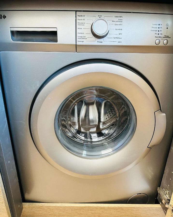 The Nice - 3 Rooms, 3Air Cond, 3Tv, 3Fans, 2 Wc, Wifi Everywhere 5Min Aeroport, Train, Beach, 1Min Tram, 15 Min Centre, Port, Parking Possible Kültér fotó